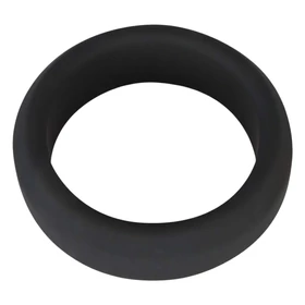Black Velvets - vastagfalú péniszgyűrű (3,8 cm, fekete)