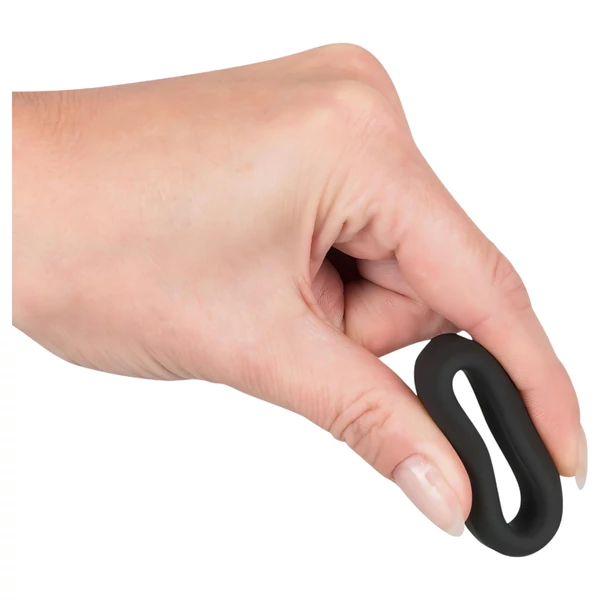 Black Velvets - vastagfalú péniszgyűrű (2,6 cm, fekete)