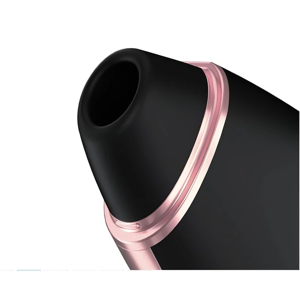 Satisfyer Love Triangle - App-vezérelt léghullámos csiklóizgató (fekete)