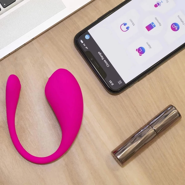 Lovense Lush 3 - App-vezérelt vibrációs tojás (pink)